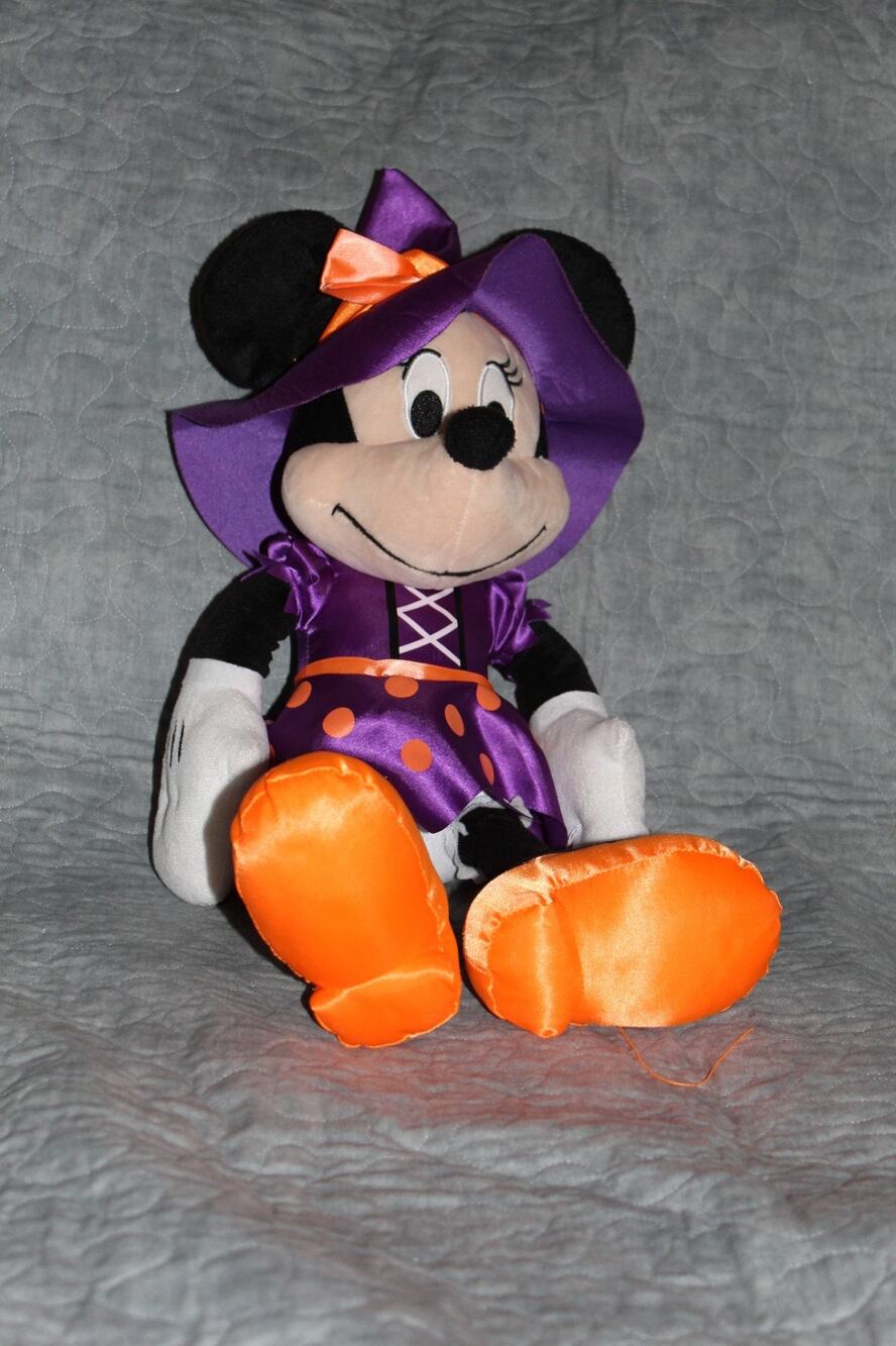 ⭐️Disney Store Halloween Witch Minnie Mouse Plush Purple &Orange
